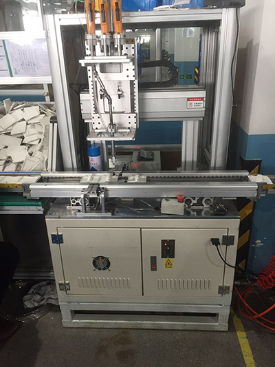 流水線自動打螺絲機